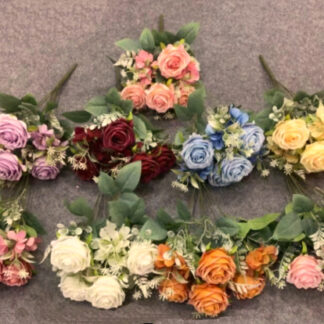 3948-Roses & Hydrangea In a Bouquet